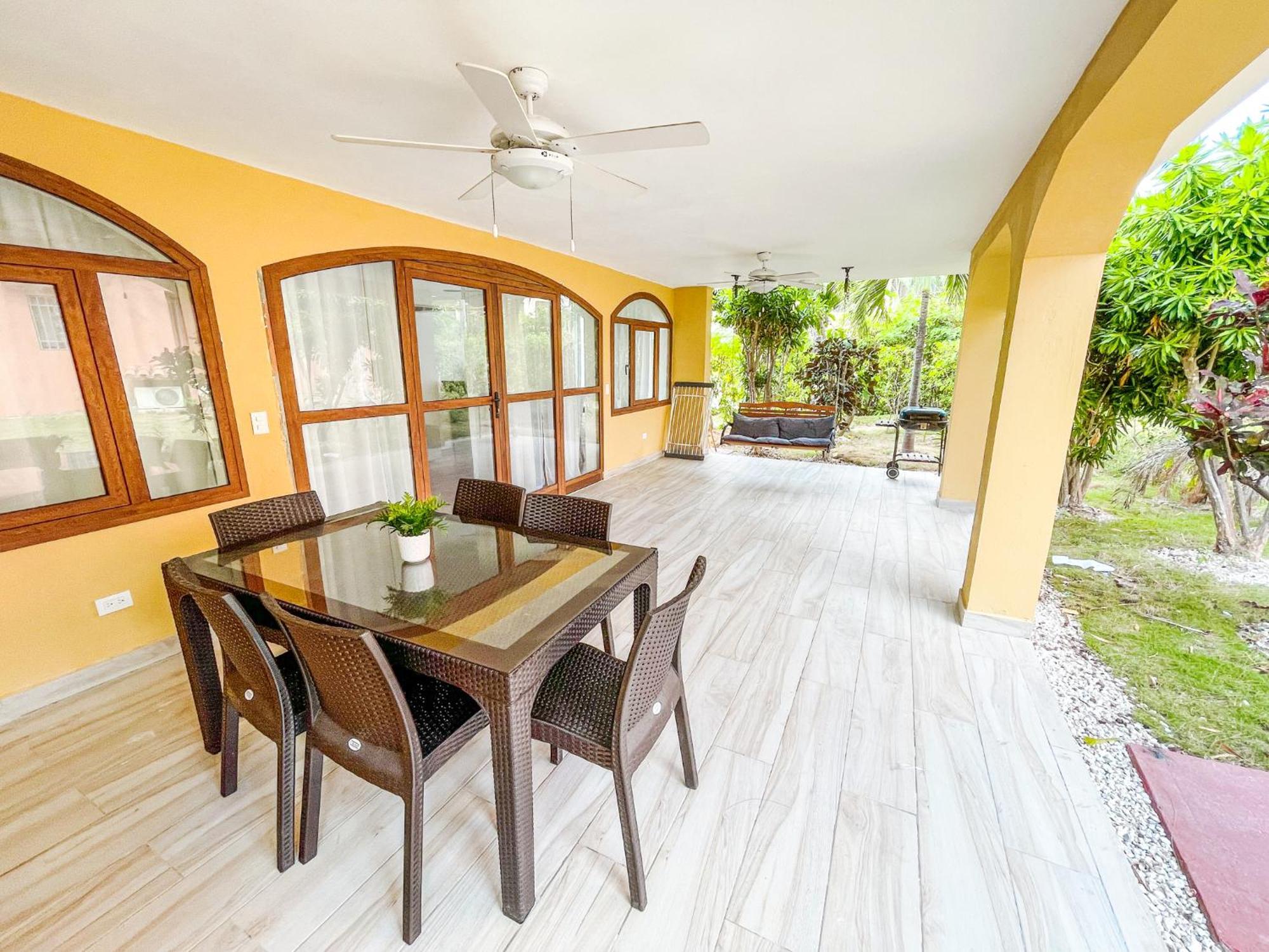 Sunny Seascape Villas & Aparts Hotel Wifi Bbq Los Corales Bavaro Beach Club & Spa 蓬塔卡纳 外观 照片